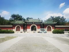 -明鲁王陵