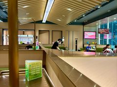 -海底捞火锅(新松江路店)