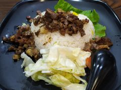 -陈老斯呼尔嗨吃烧烤(科巷店)