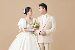 -蒙太奇婚纱摄影(万达店)