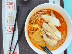 -亚王咖喱鸡米粉面