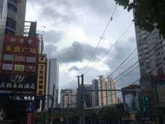 -梅龙镇广场