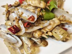 -宾朋海鲜饭庄(兴海路店)