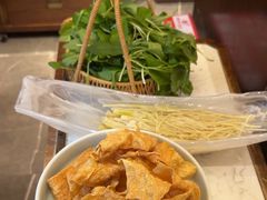 -捞神煲汤火锅(湖滨商业街店)