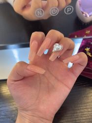 -Fanni美甲美睫皮肤管理
