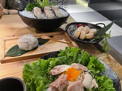 手工虾滑-湊湊火锅·茶憩(杭州湖滨银泰in77店)