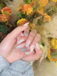 -花系美·美甲美睫精品店