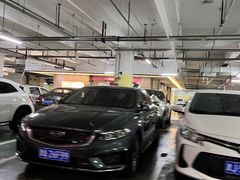 -爱琴海购物公园-地下停车场