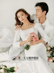 -第一夫人婚纱摄影(南京店)