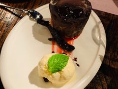 招牌流心巧克力蛋糕-Lingo西餐厅(仙乐斯广场店)