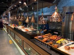 -汉金城海鲜烤肉自助百汇(威海威高广场店)