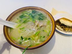 鸭汤粉丝-烤鸭肉夹馍鸭汤店