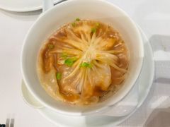 鲜蟹肉龙虾汤包-北京厨房(SKP店)