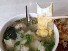 -石门侯·石门馄饨侯(革新北街店)