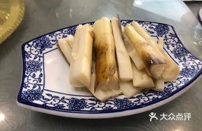 Hand-Pulled Bamboo Shoots