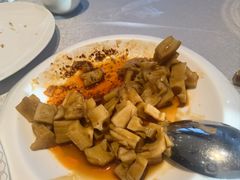 -郑庄脂渣海鲜楼(九水路店)