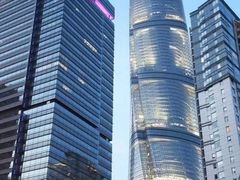 -大食代美食广场(上海中心店)