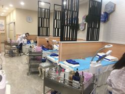 -痘院士专业祛痘皮肤管理