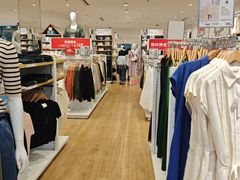 -优衣库(上海颛桥万达广场店)