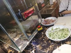 -佰烧海鲜烤肉火锅自助(世茂国际广场店)