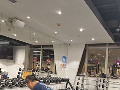 -超鹿运动(达信大厦店)