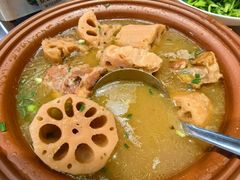 -黄泥岗·地道湖北菜(奥特莱斯店)