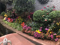 -楠柏弯休闲山庄(梨花溪店)