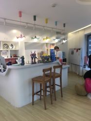 -E.L.K造型momopark店