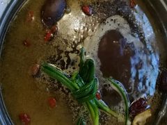 -老鼎万春卤菜(鹭湖宫8区店)