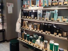 -星巴克臻选(上海今潮8弄店)