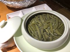 -洪氏嗨捞·广东猪肚鸡·椰子鸡火锅(西咸万象城店)
