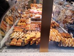 -巴黎贝甜(泗泾店)