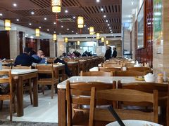 大堂-黄家泡馍馆·非遗老字号·清真(凤九海荣名城店)