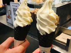 芝芝脆筒-喜茶(深圳海岸城店)