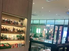 -星巴克臻选(盐城金鹰聚龙湖店)