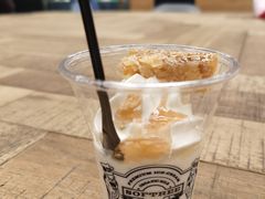 蜂巢冰激淋-OUR Bakery(三里屯太古里店)