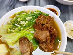 牛腩拼牛利河粉-珍珍小食店(西华路店)