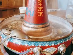 -毛辣果·贵州红酸汤牛肉火锅(西单店)