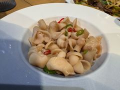 -臻鲜燕海鲜融合餐厅(金陵style店)