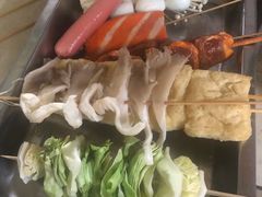 -二钢串叔麻辣烫(华龙大厦店)