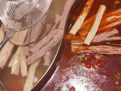-左庭右院鲜牛肉火锅(浦江欢乐颂店)