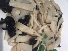鲜杂菌炒素珍-太兴餐厅(东方广场分店)
