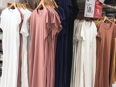 -优衣库(广州天河领展广场店)