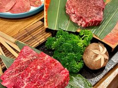 -炼火烤肉店