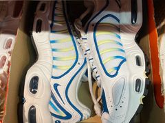 -NIKE上海青浦优选体验店