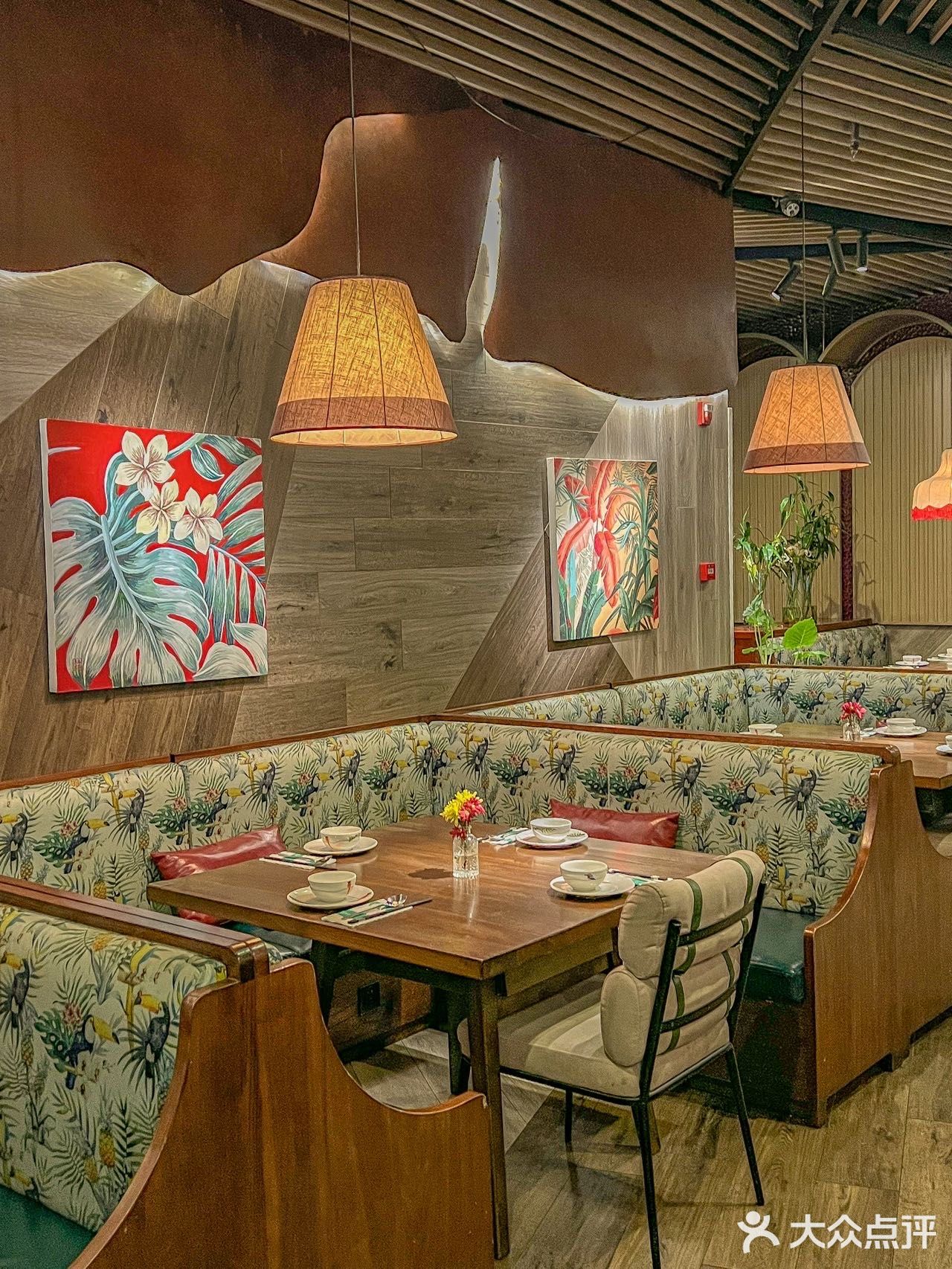 一直都对这道菜情有独钟，里面有20多种泰国当地的调料