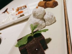 -四季民福烤鸭店(外滩外白渡桥店)