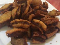 -溢心园香河肉饼总店