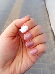 -吉吉靓甲美睫