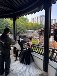 -挪娅婚纱摄影皇家会所